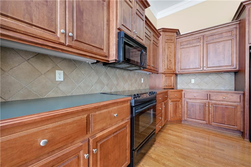 14944 Rosewood Street — photo 10