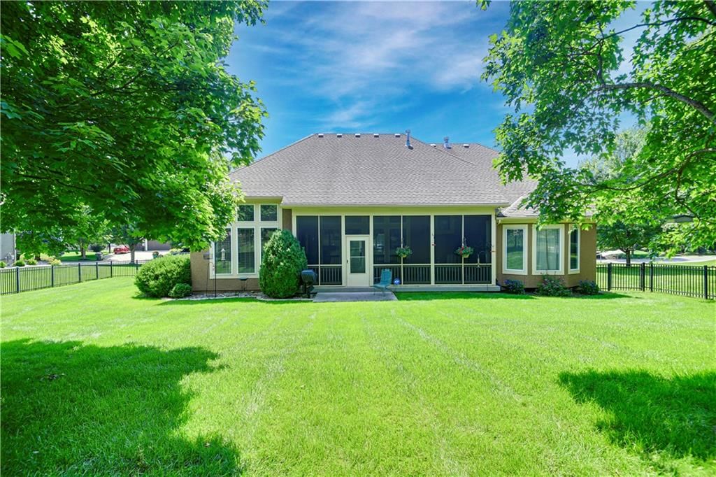 14944 Rosewood Street — photo 40