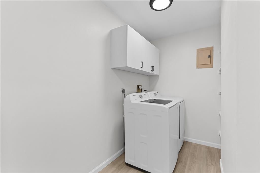 210 N Roosevelt Street — photo 11