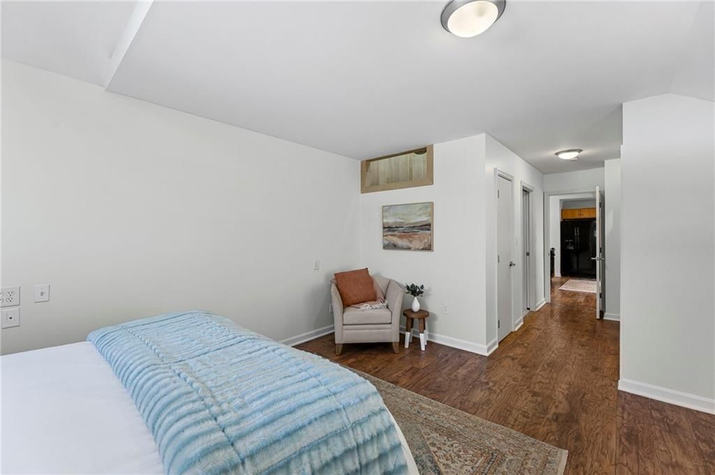 2700 W 48th Street — photo 9