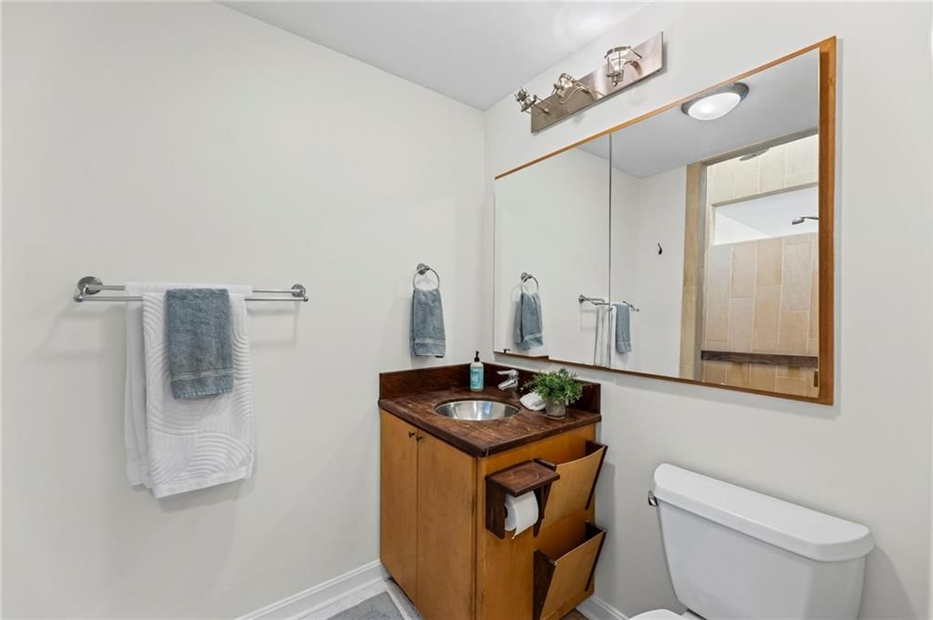 2700 W 48th Street — photo 10