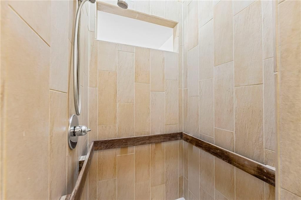 2700 W 48th Street — photo 11