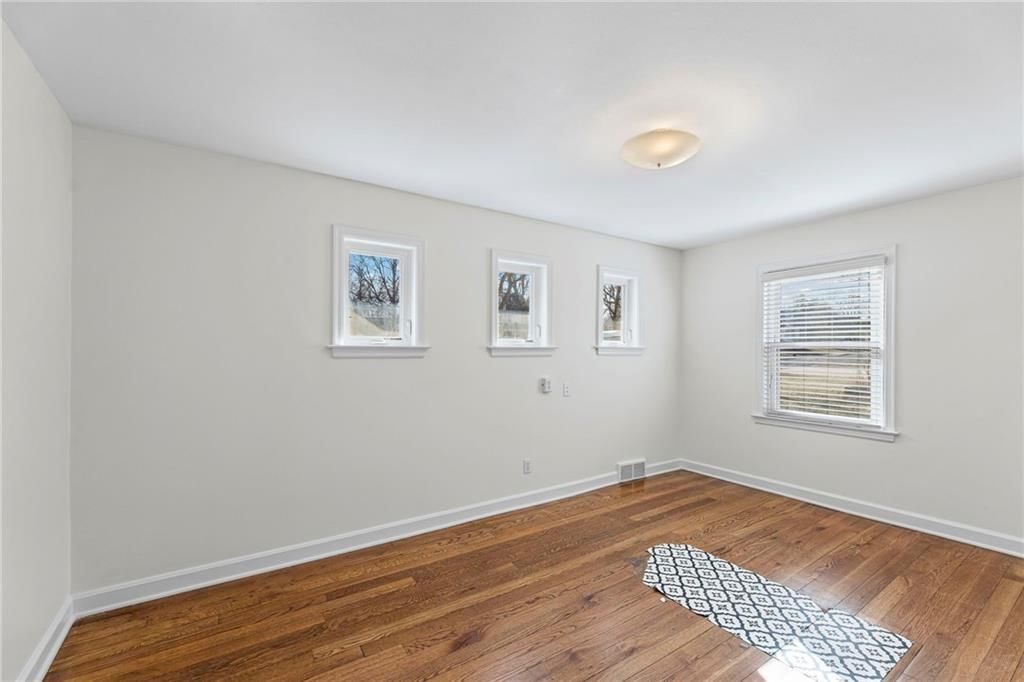 2700 W 48th Street — photo 12