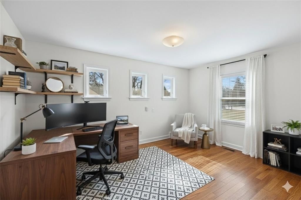 2700 W 48th Street — photo 13
