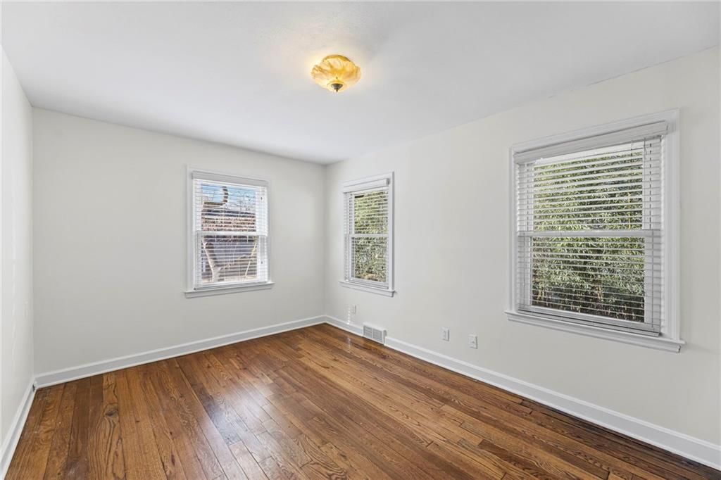 2700 W 48th Street — photo 14