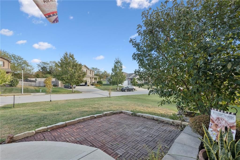 14198 S LANDON Street — photo 3