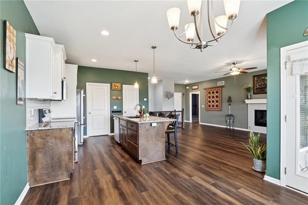14198 S LANDON Street — photo 14
