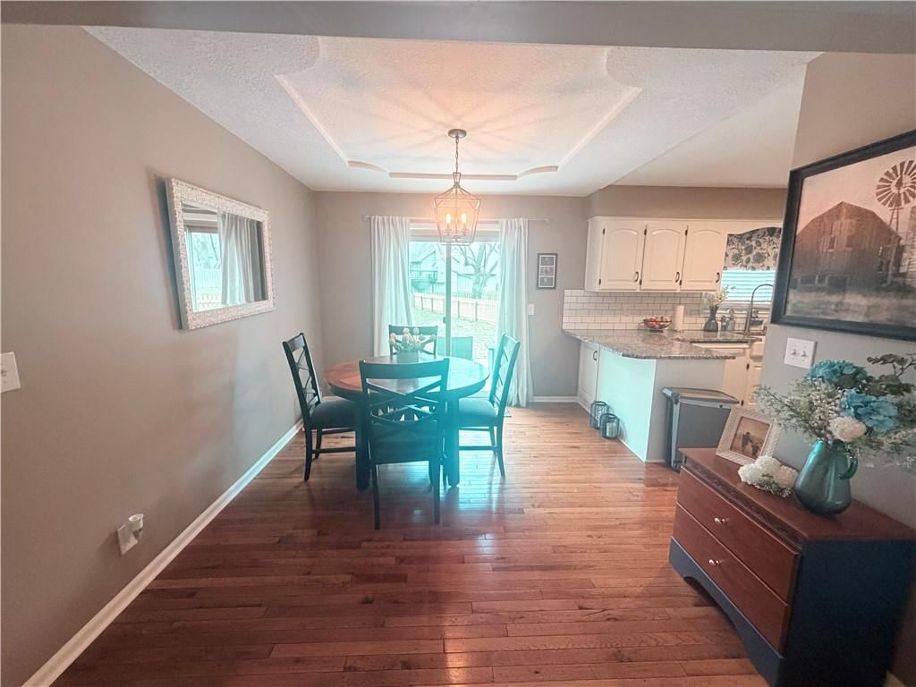 15332 CONSER Street — photo 7