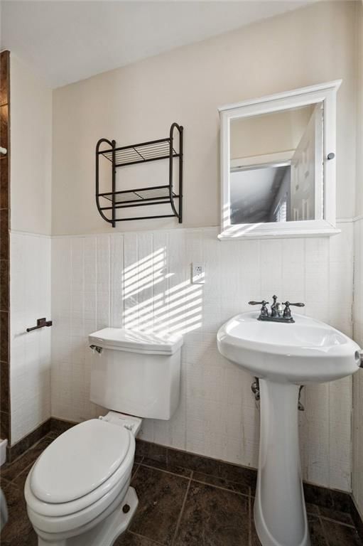 8500 ROBINSON Street — photo 17