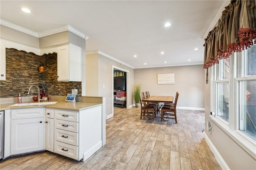 129 Crestview Court — photo 13