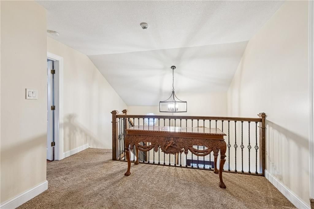 129 Crestview Court — photo 36