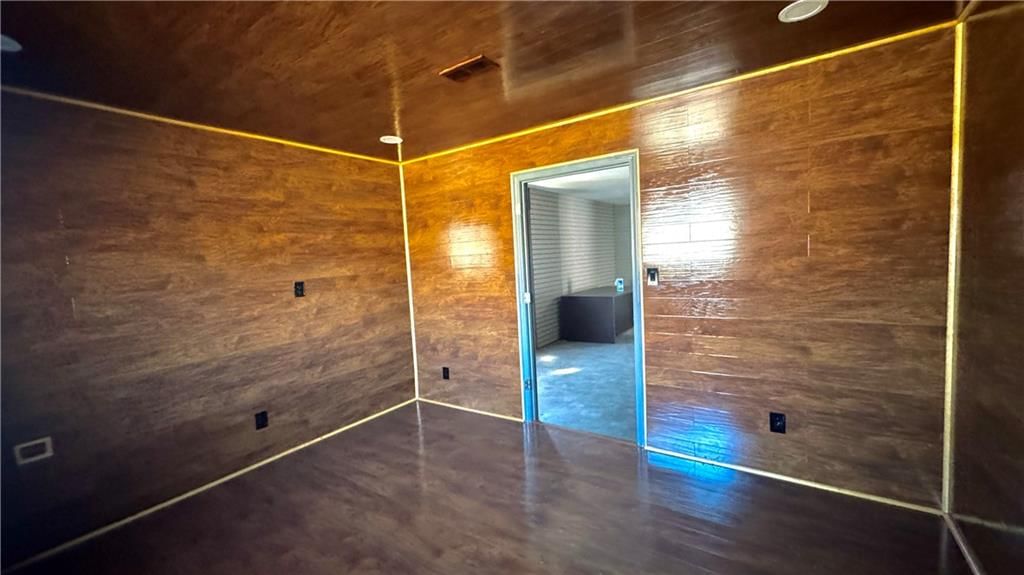 336 S 42nd Street — photo 37