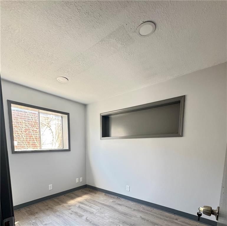 336 S 42nd Street — photo 39