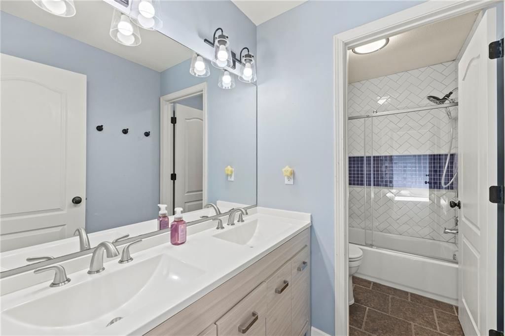 2605 SW 10th Court — photo 40