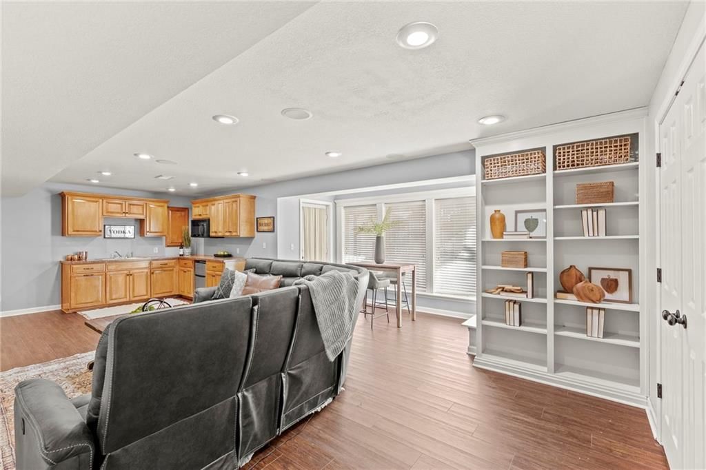 2605 SW 10th Court — photo 47
