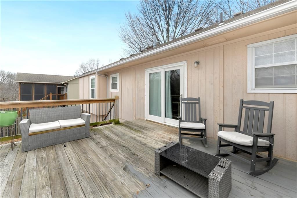 505 SE ONYX Drive — photo 30