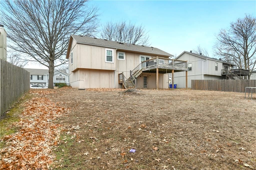 505 SE ONYX Drive — photo 32