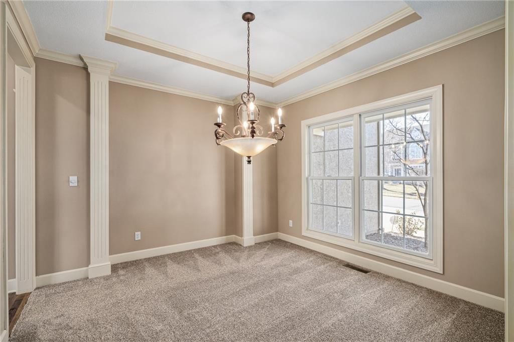 16115 S Bradley Drive — photo 8