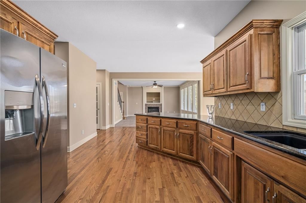16115 S Bradley Drive — photo 17