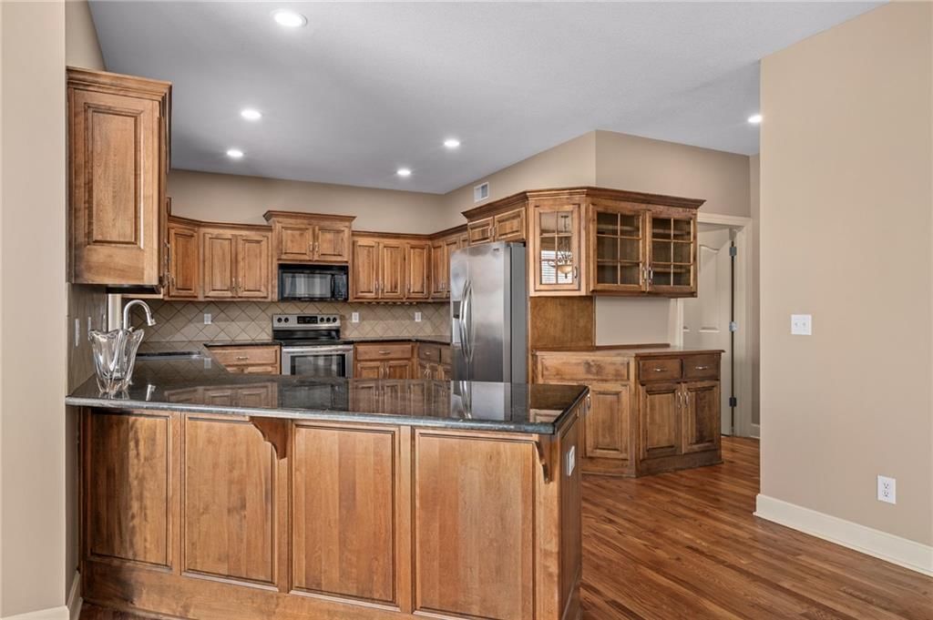 16115 S Bradley Drive — photo 18