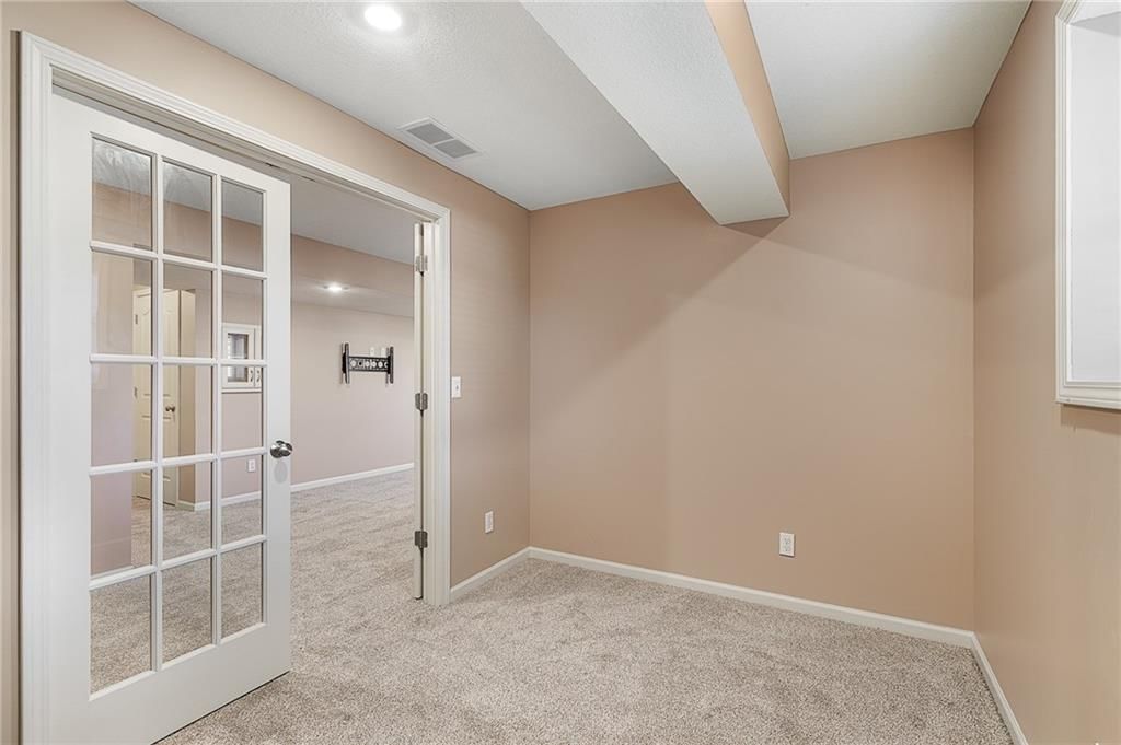 16115 S Bradley Drive — photo 51