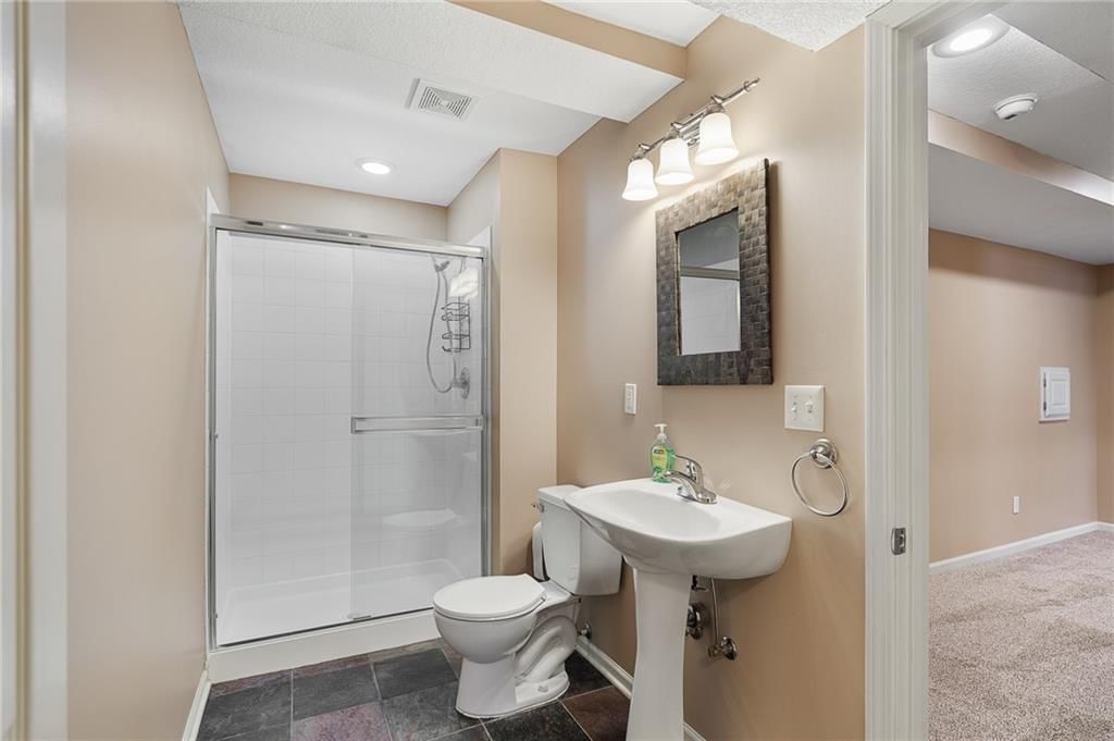 16115 S Bradley Drive — photo 56