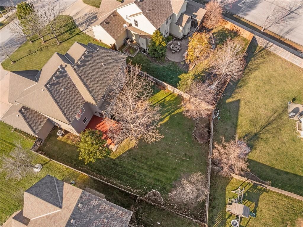 16115 S Bradley Drive — photo 68