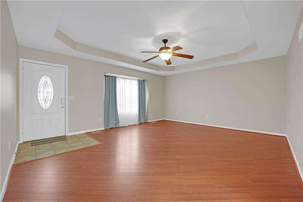 708 Burlington Road — photo 8
