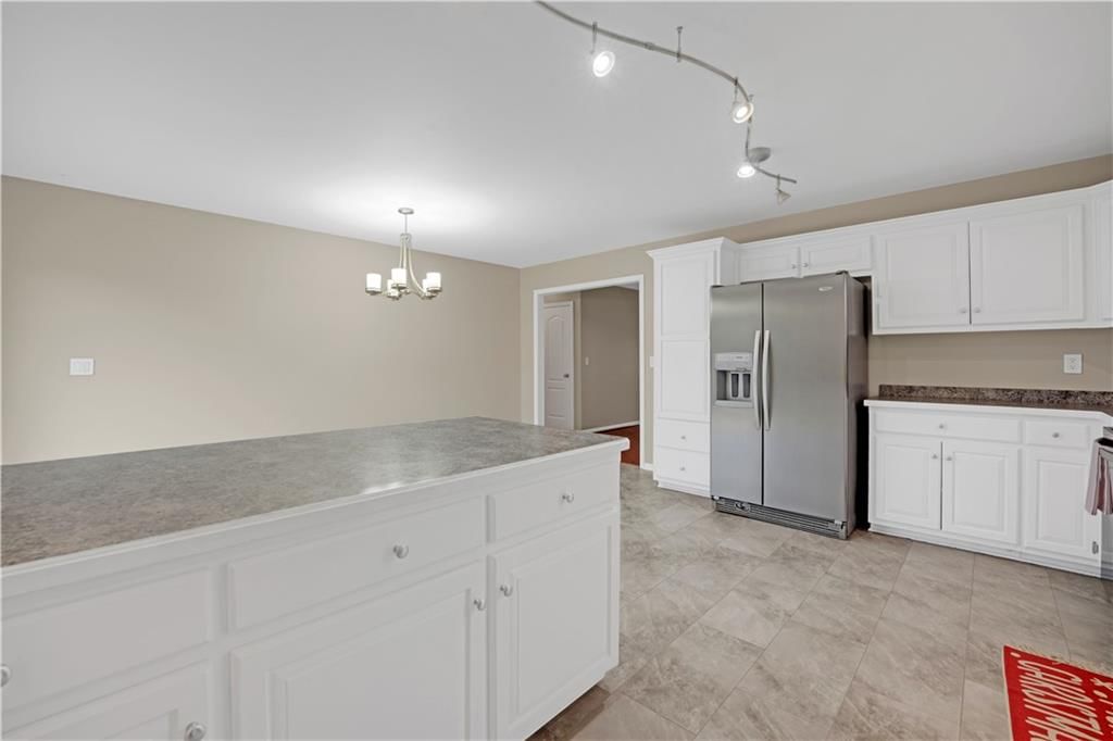 708 Burlington Road — photo 17