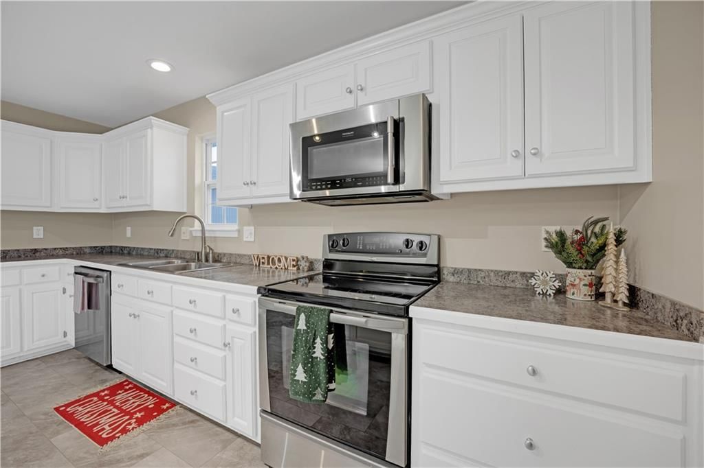 708 Burlington Road — photo 18
