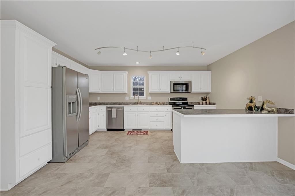 708 Burlington Road — photo 19
