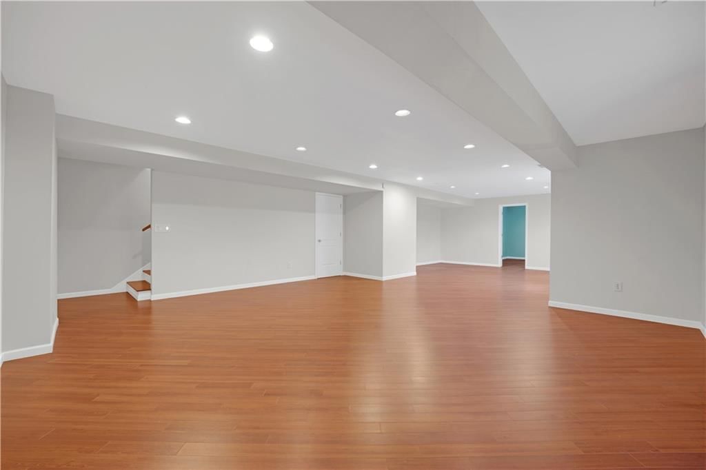 708 Burlington Road — photo 39