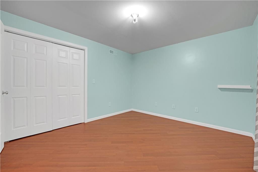 708 Burlington Road — photo 46