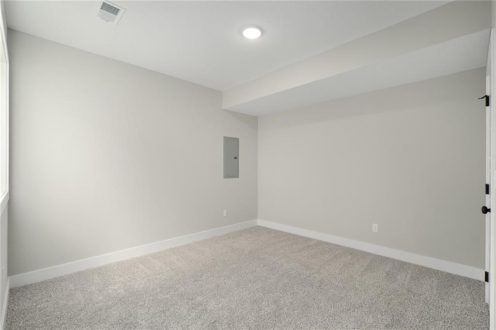 19521 W 114th Terrace — photo 40