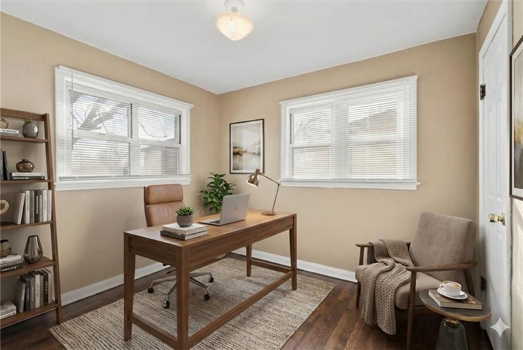 2319 S Cedar Avenue — photo 13