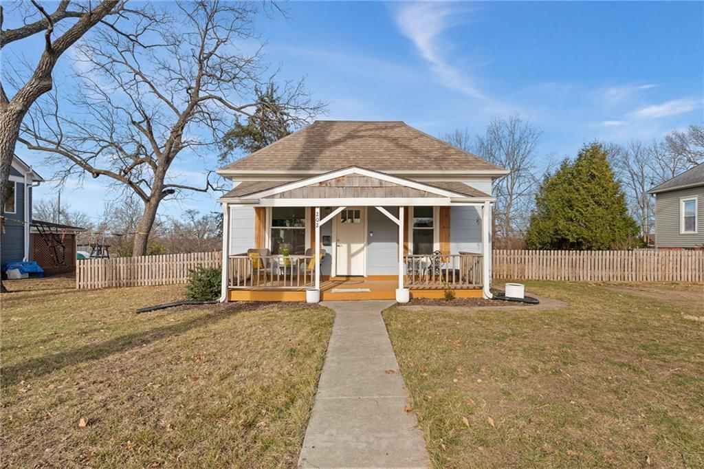 202 Tower Street, Paola, KS