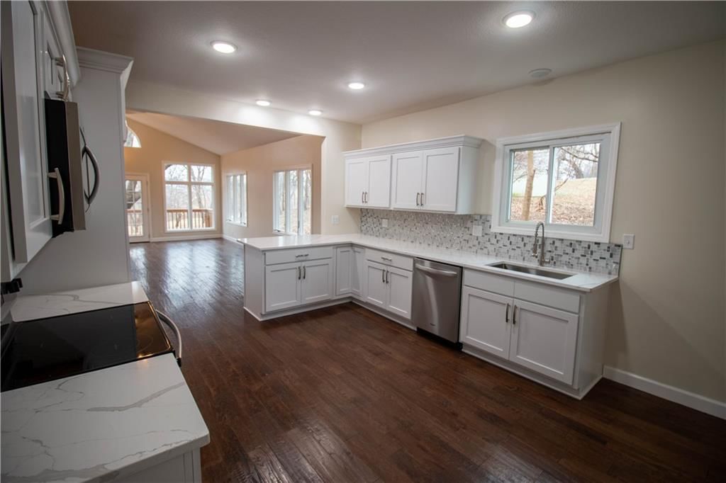 3013 S 29th Street — photo 16