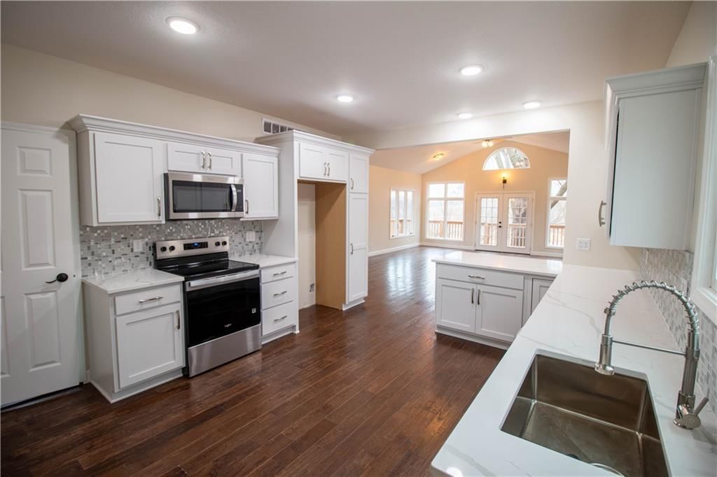 3013 S 29th Street — photo 17