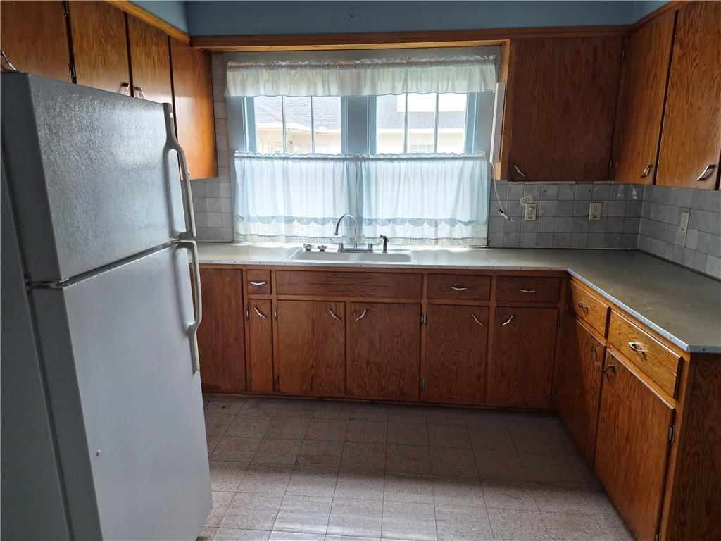 407 Parkway N/A — photo 14