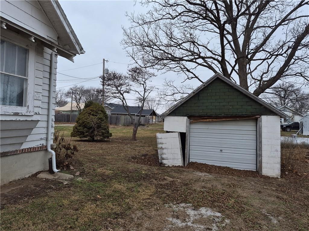 407 Parkway N/A — photo 16
