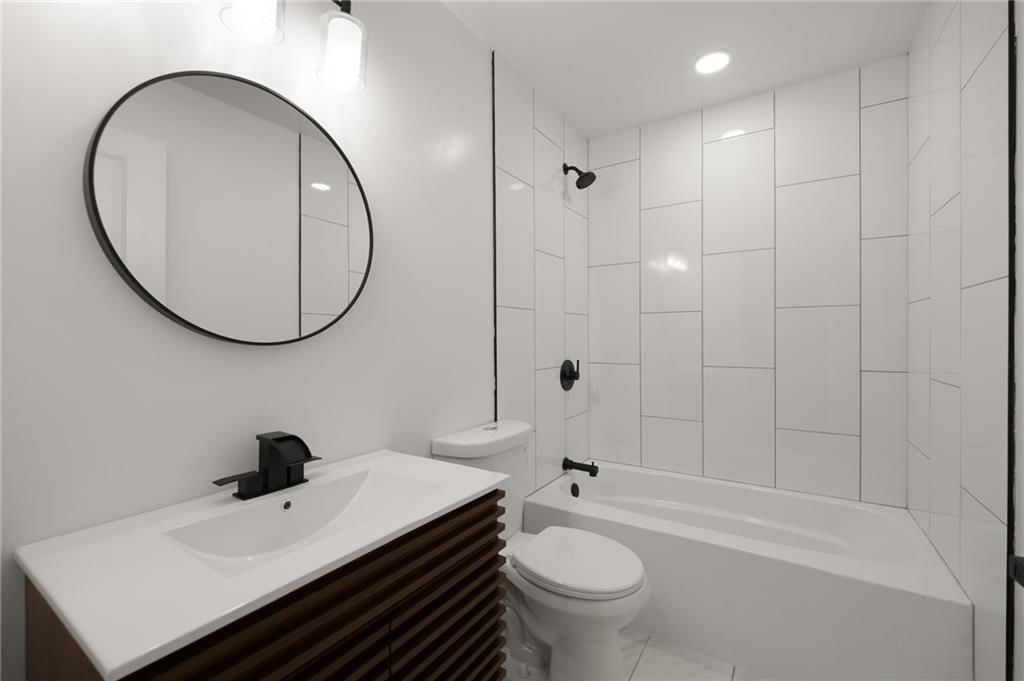 7700 E 48th Terrace — photo 13