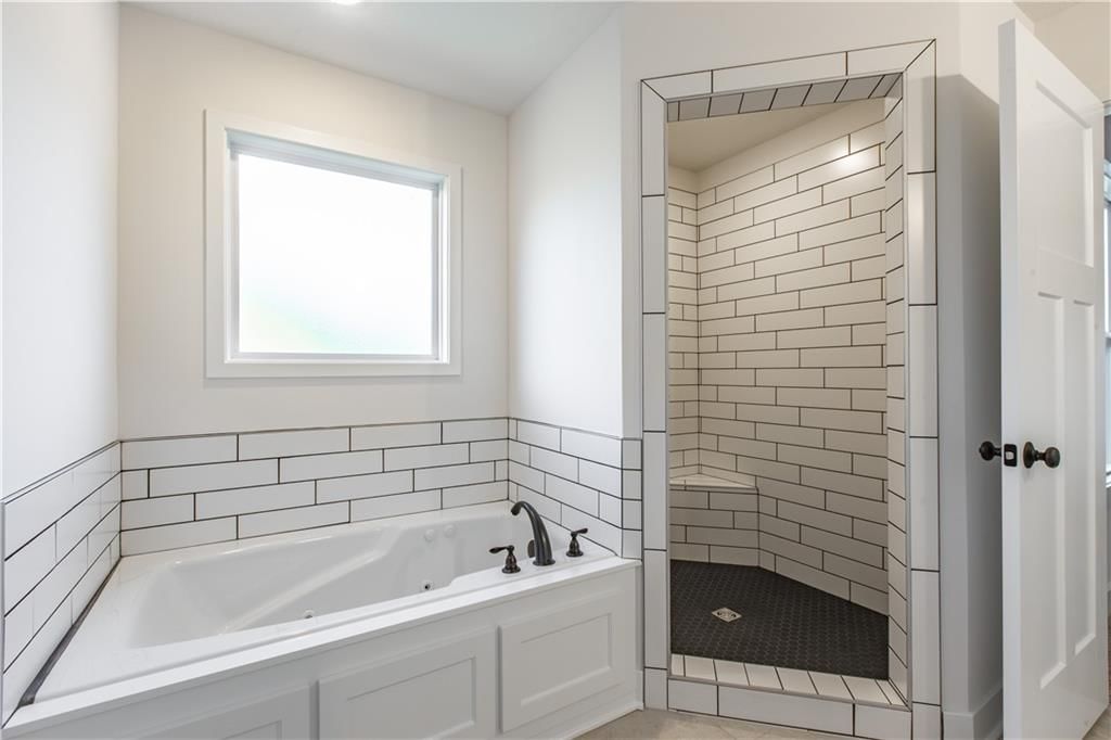7360 NW Clore Drive — photo 16