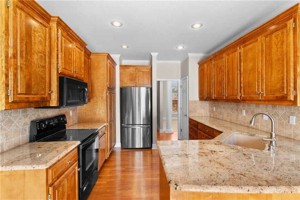 1813 NE Aegean Court — photo 10