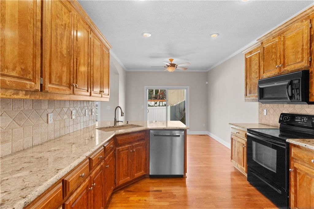 1813 NE Aegean Court — photo 12