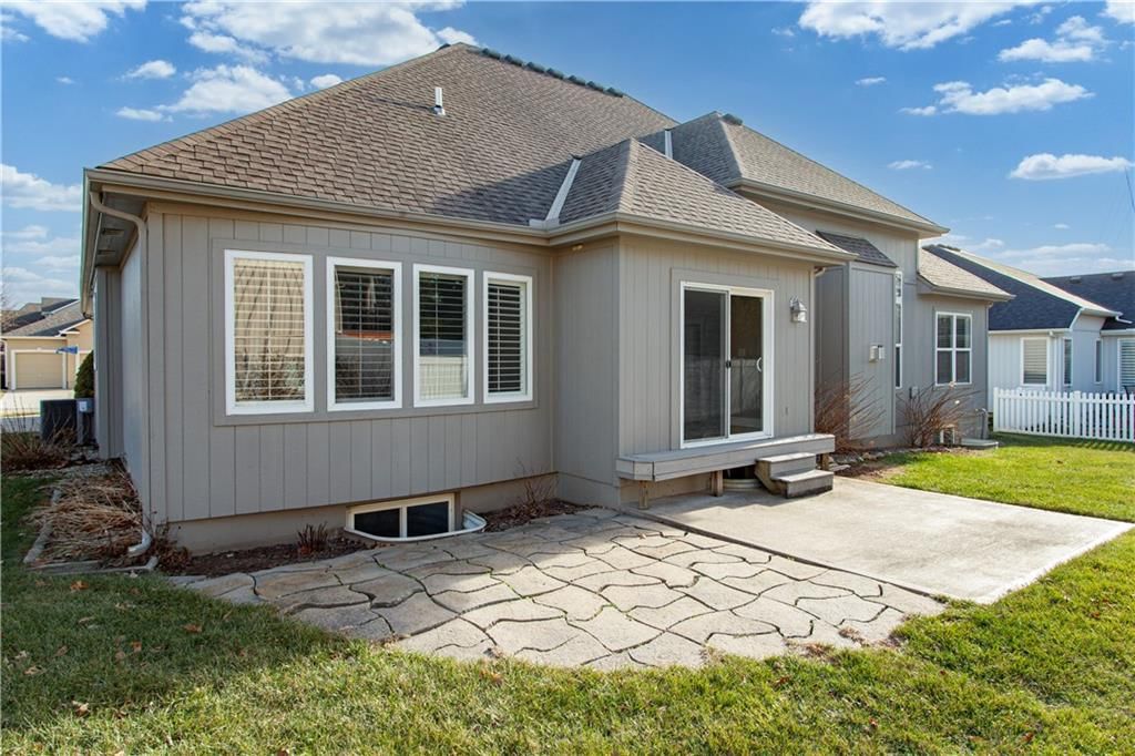 1813 NE Aegean Court — photo 29
