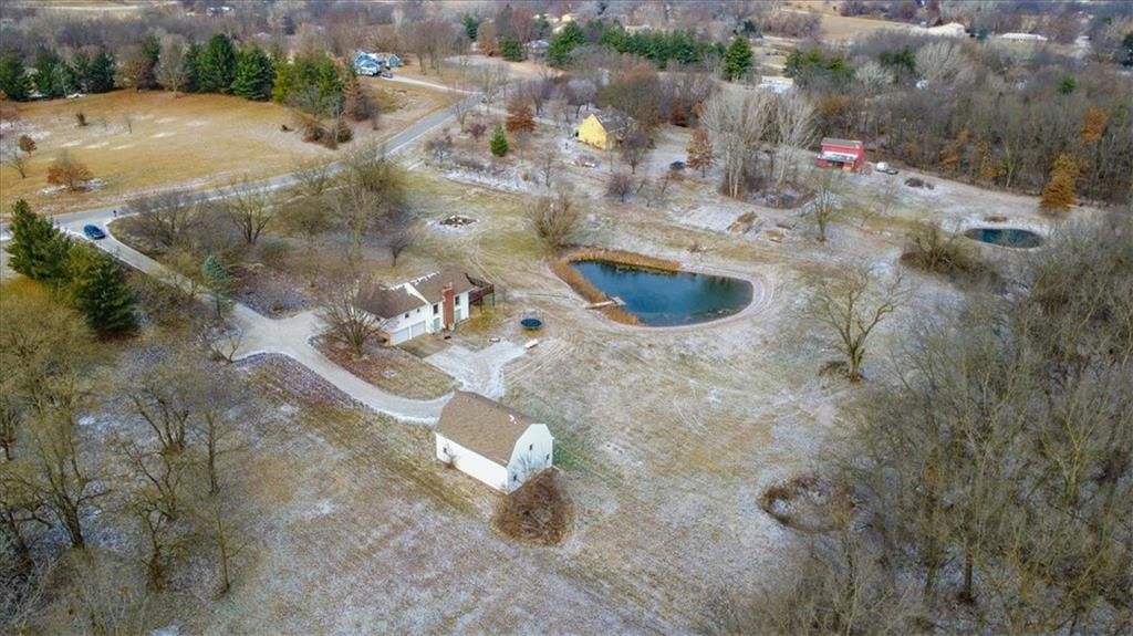 18123 Crestview Circle — photo 5