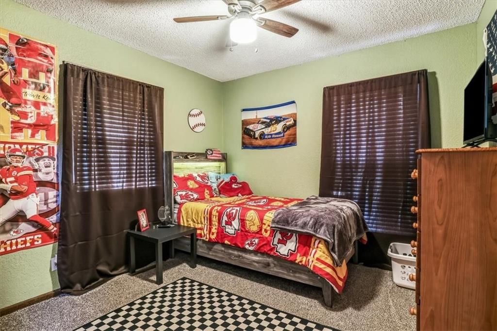 18123 Crestview Circle — photo 23
