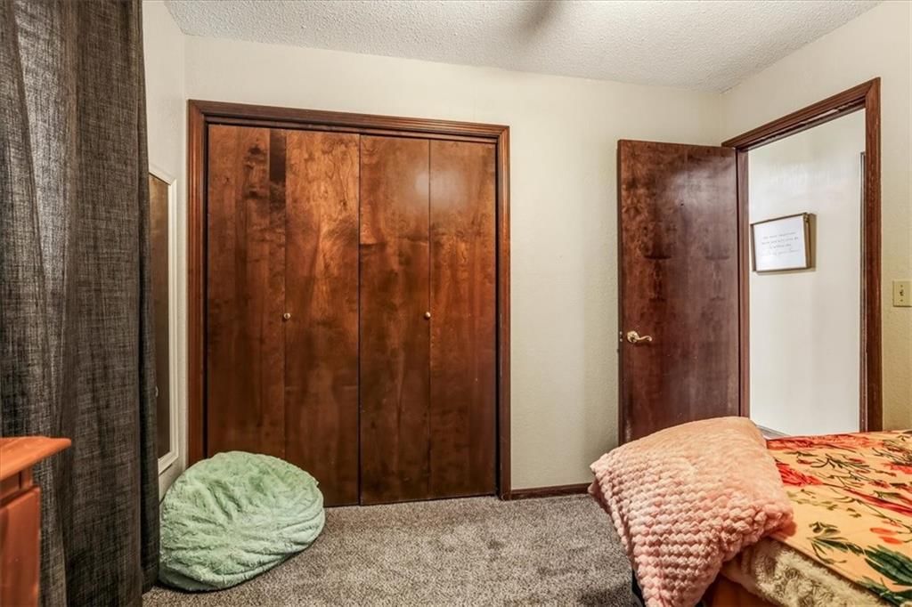 18123 Crestview Circle — photo 26