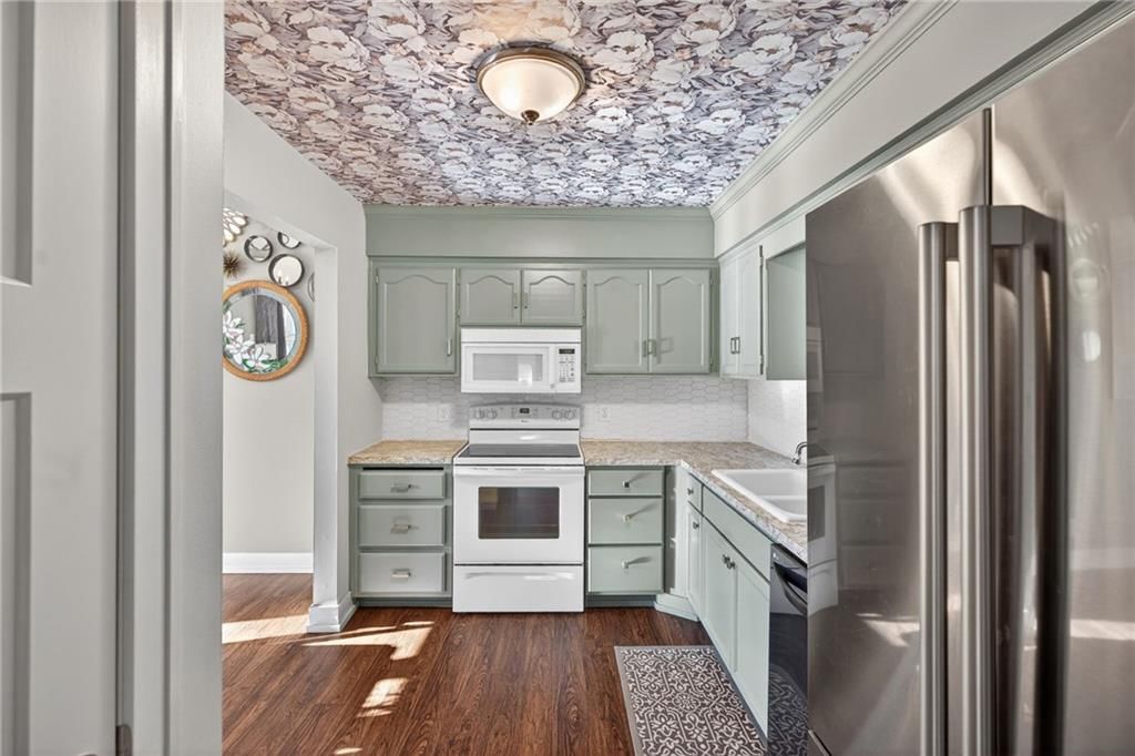 515 E Seventh Street — photo 11