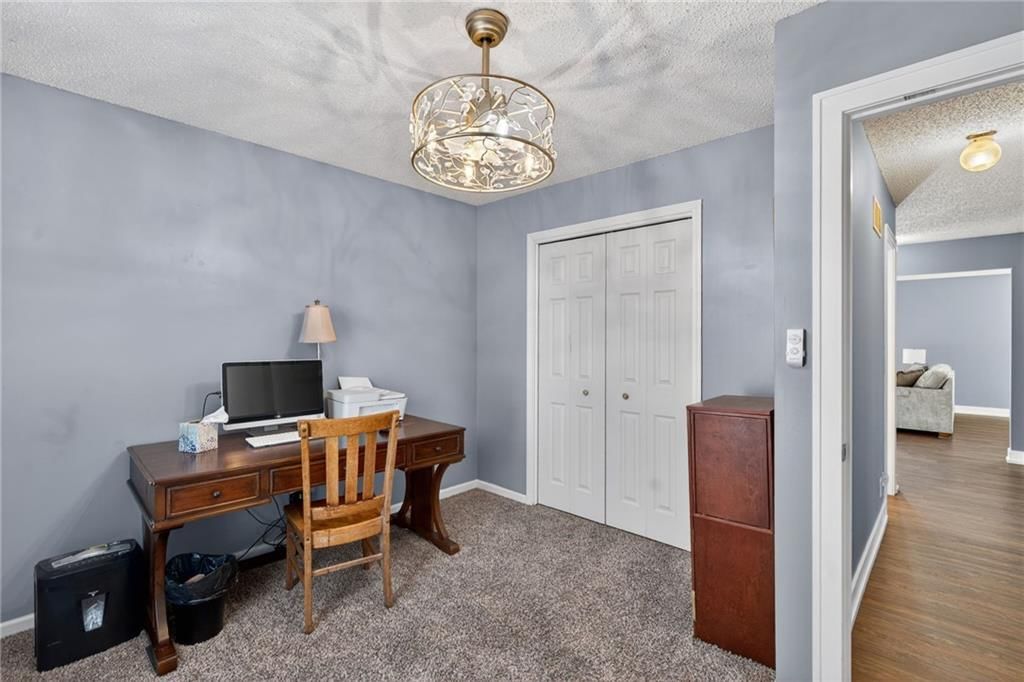 515 E Seventh Street — photo 16